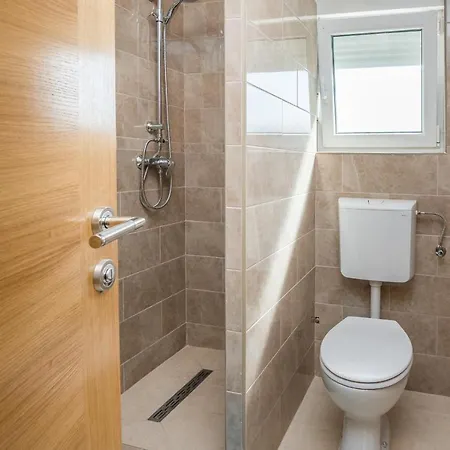 Apartament Bozic Vir
